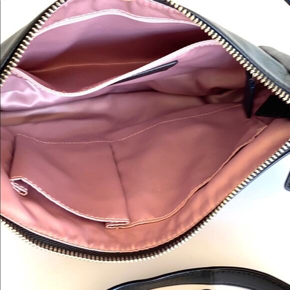 Coach Women's Black Leather Top Zip Satin Lined Crossbody Handbag 11.5"L X 8.5"H - Picture 10 of 12